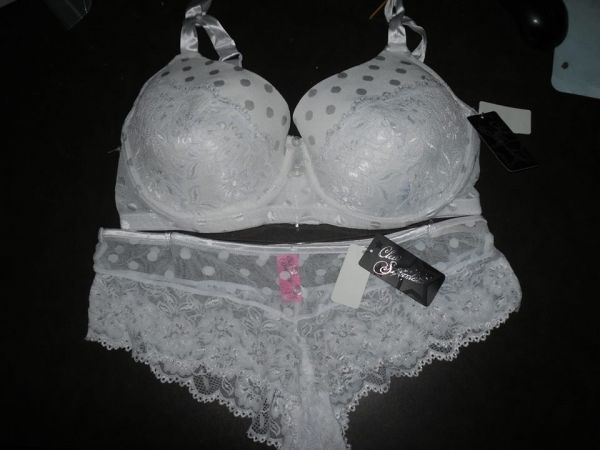 CONJUNTO DE LINGERIE VICTORIA SECRET